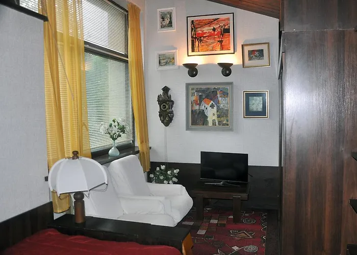 Goscinne Pod Sikornikiem Krakow